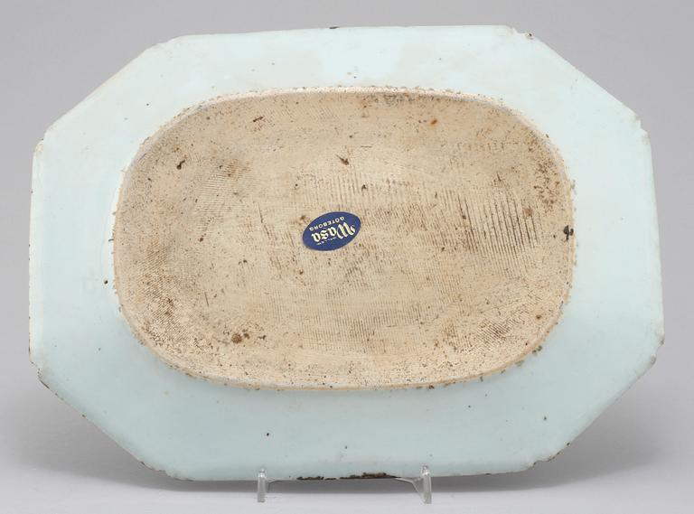 STEKFAT, porslin, Kina, 1700-tal.