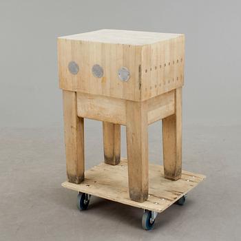 SLAKTBÄNK / HUGGKUBBE, 1900-talets andra hälft.