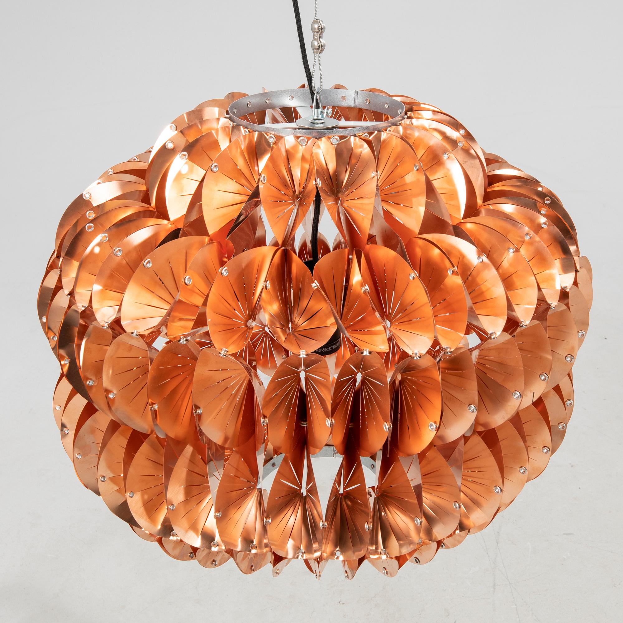 Lisa Hilland, ceiling lamp/table lamp from the Glamrocks series 20023.