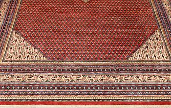 A carpet, Sarouk Mir, approx. 350 x 250 cm.