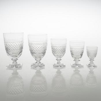 BÅLSKÅL, KARAFF och 87 st GLAS, glas.