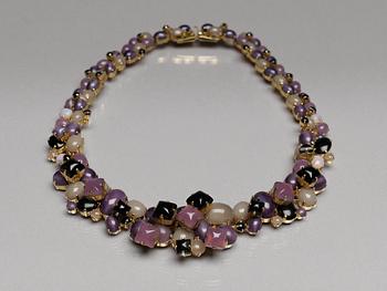 164. A 1966 Christian Dior necklace.