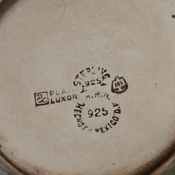 KANNA, silver, Mexico, 1900-tal, vikt 1180 gram.