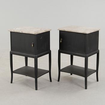 SÄNGBORD, ett par, 1920/30-tal.