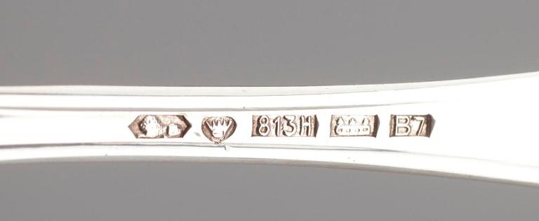 BESTICK, 22 st, silver, ett parti. Olika finska och svenska stämplar, 1900-tal. Vikt 468 g.