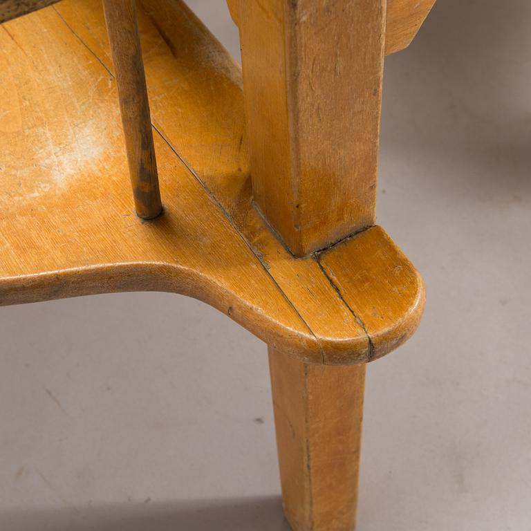 1940's children's table.