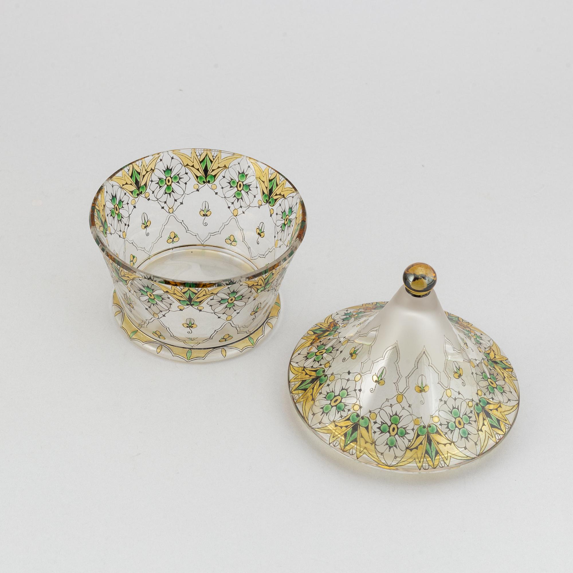 An Art Nouveau lidded glass bowl, Steinschönau, 1910's/20's.