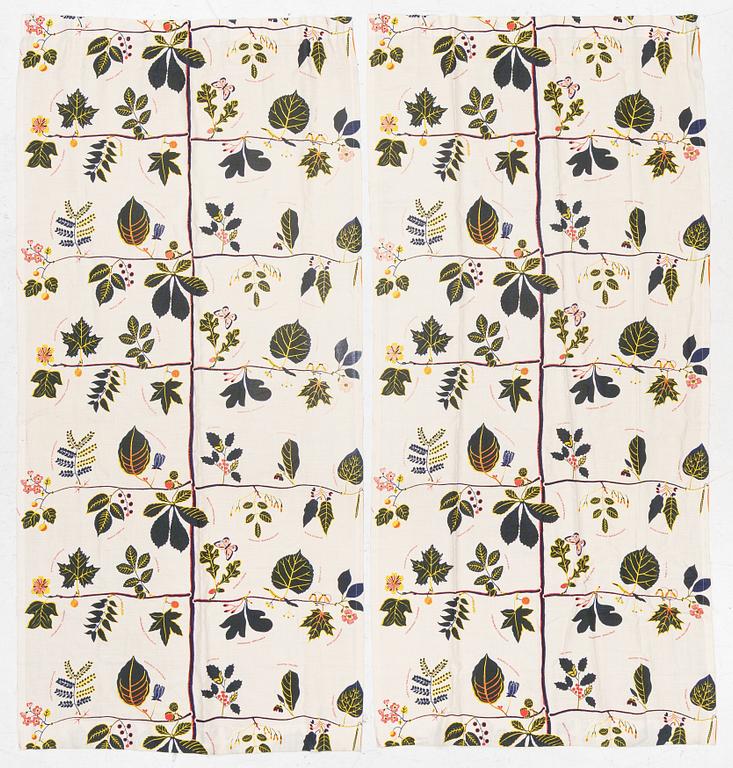 Josef Frank, A pair of 'U.S. Tree' curtains, Svenskt Tenn.