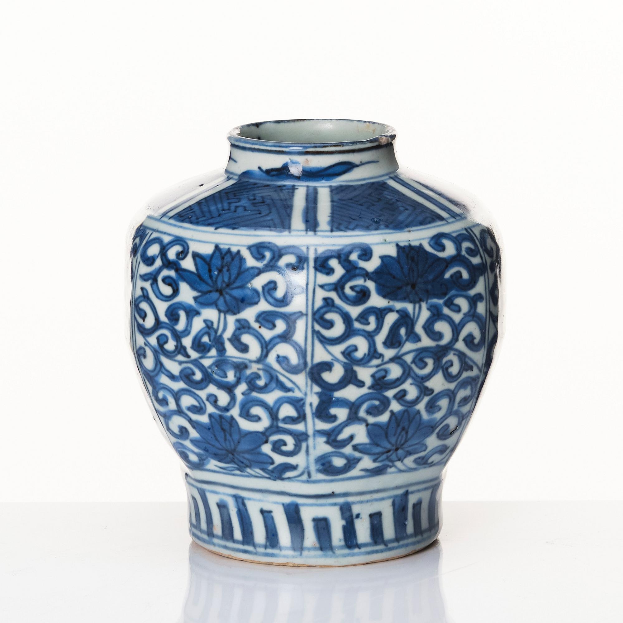 A blue and white jar, Ming dynasty (1368-1644).