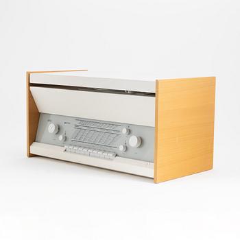 Dieter Rams, skivspelare och radio med rörförstärkare, modell "Atelier 1-81", Braun., designad 1959.