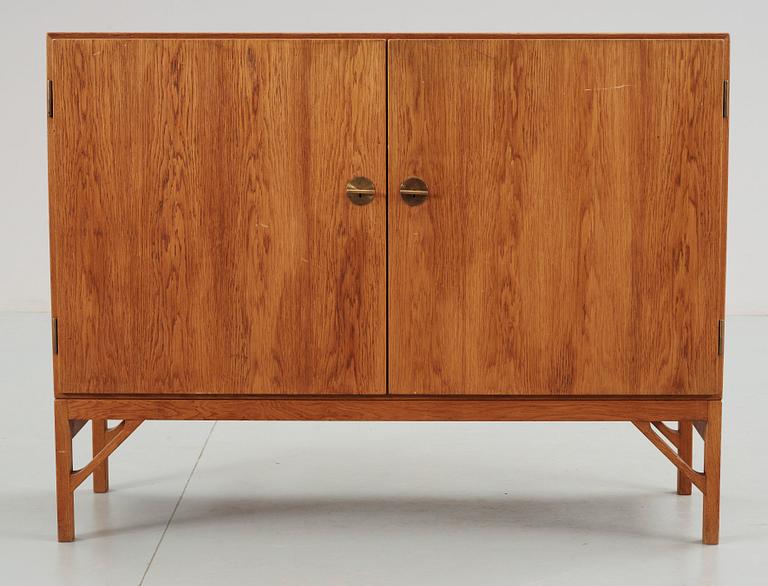 SIDEBOARD, möjligen Carl Axel Acking, 1900-tal.