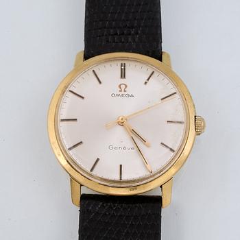 ARMBANDSUR, herr, 18 k guld, "Genève", Omega, total vikt 32 g.