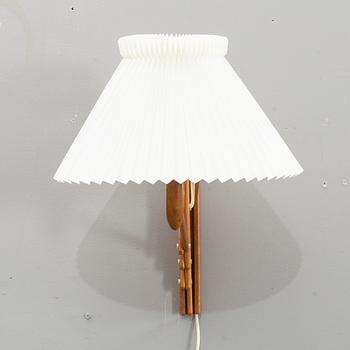 ERIK HANSEN, vägglampa, modell 332/334, Le Klint, Danmark.
