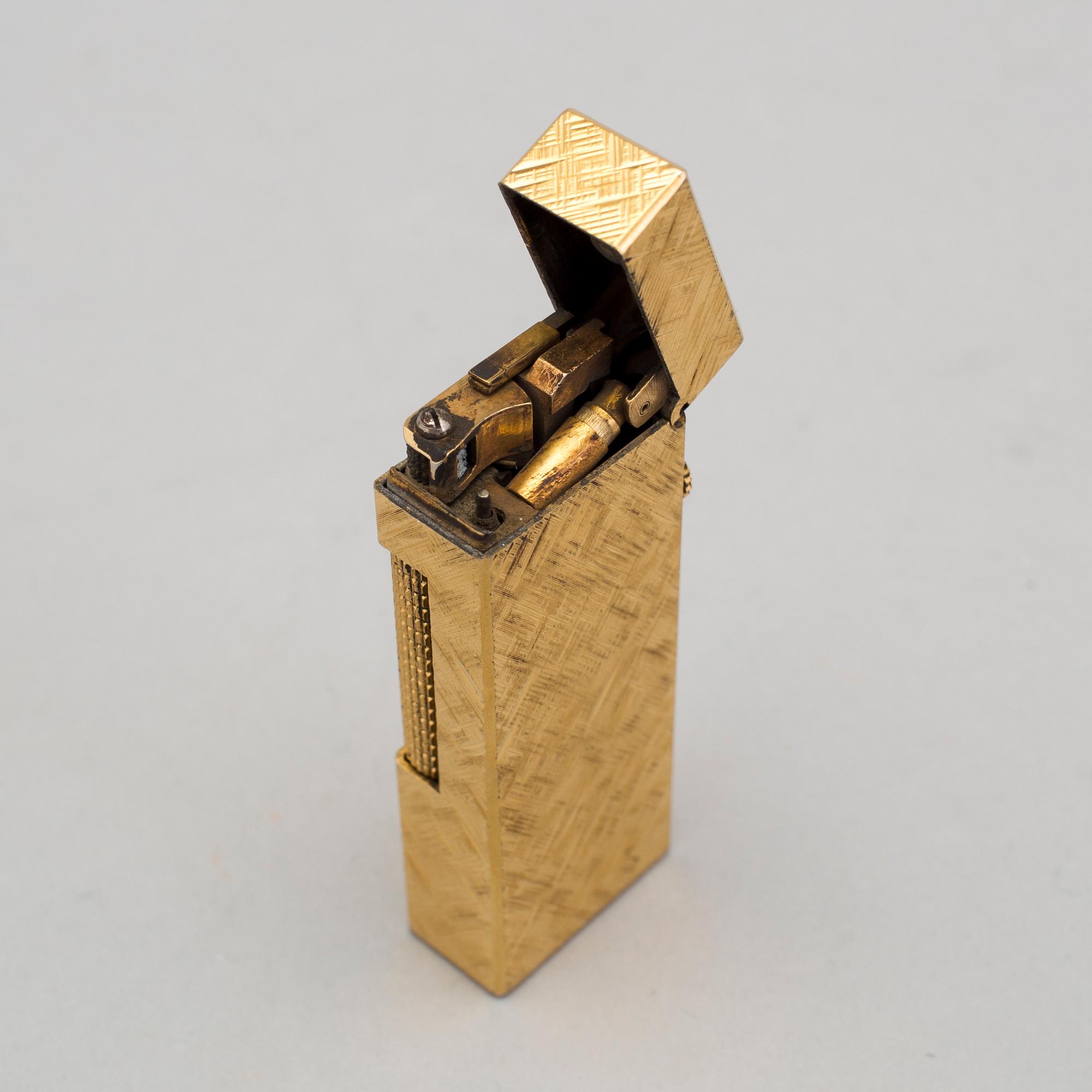 2 Ronson and Dunhill lighters, 1970´s.