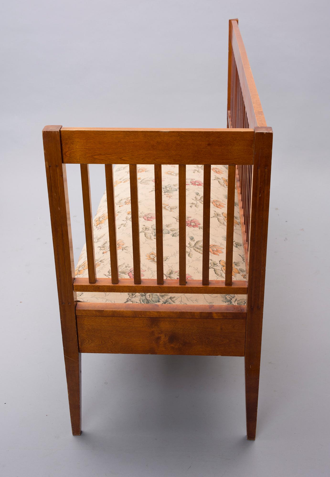 HÖRNSOFFA, 1900-talets första hälft.