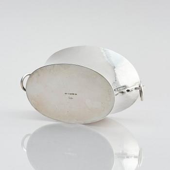 Gunnar Cyrén, a sterling silver bowl with handles, Gävle 1989.