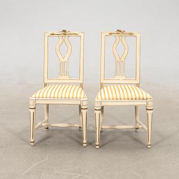 Chairs, a pair, late Gustavian Lindome works from the first half of the 19th century.