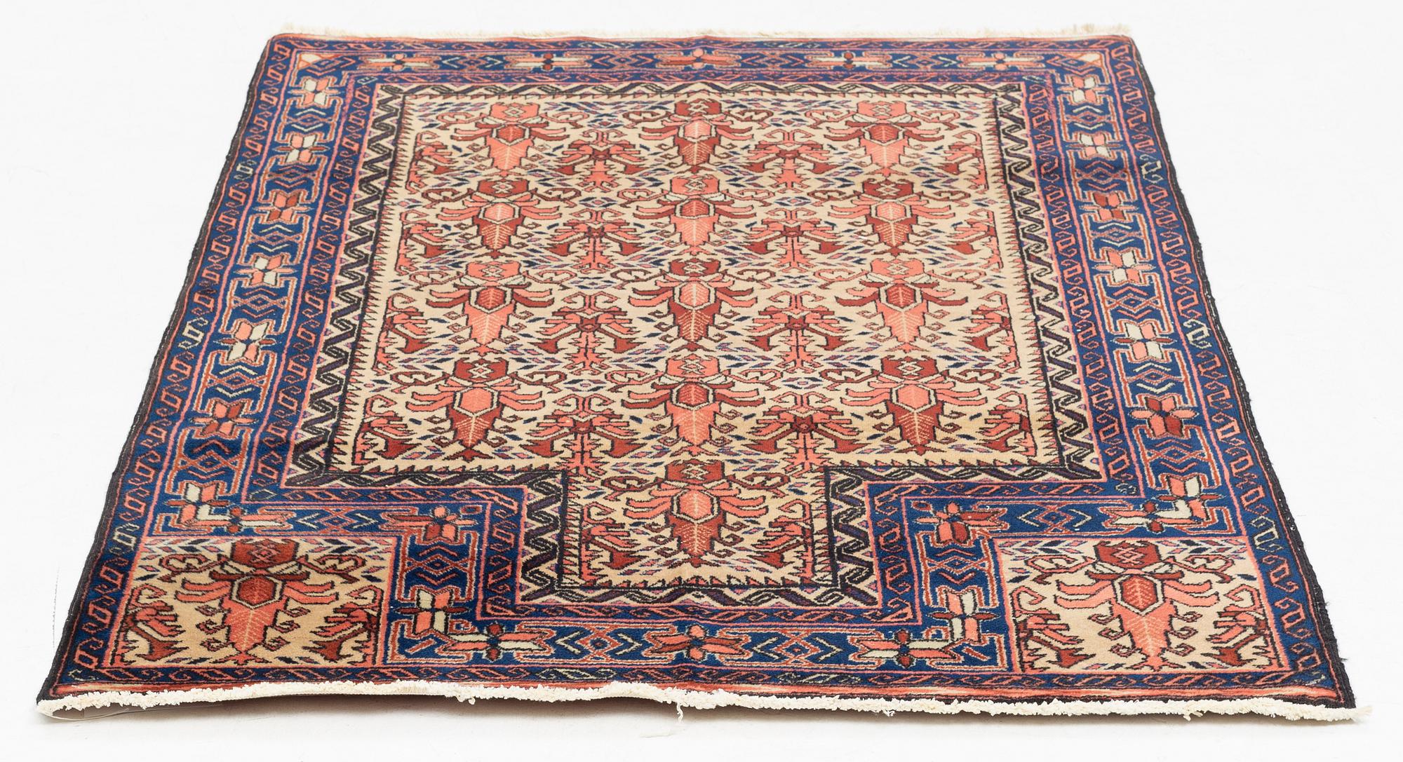 A West Persian rug, c. 152 x 100 cm.