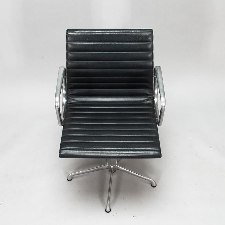 Charles and Ray Eames, armchair, EA 118 for ICF, converted into a hairdressing chair 2000s.