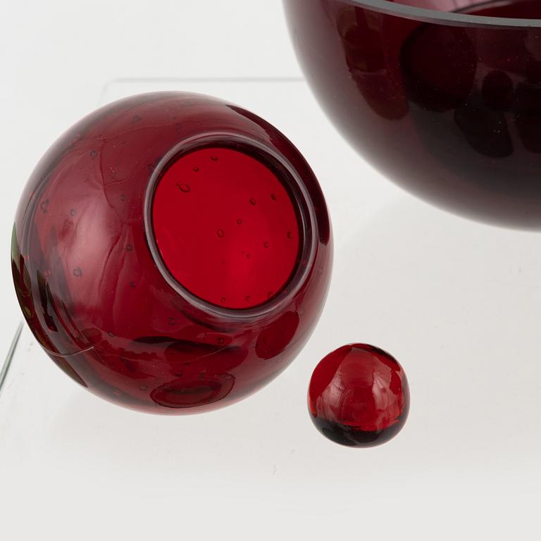 Servisdelar, 77 st, bl.a. Reijmyre, Lindhammar och Josef Frank för Firma Svenskt Tenn.