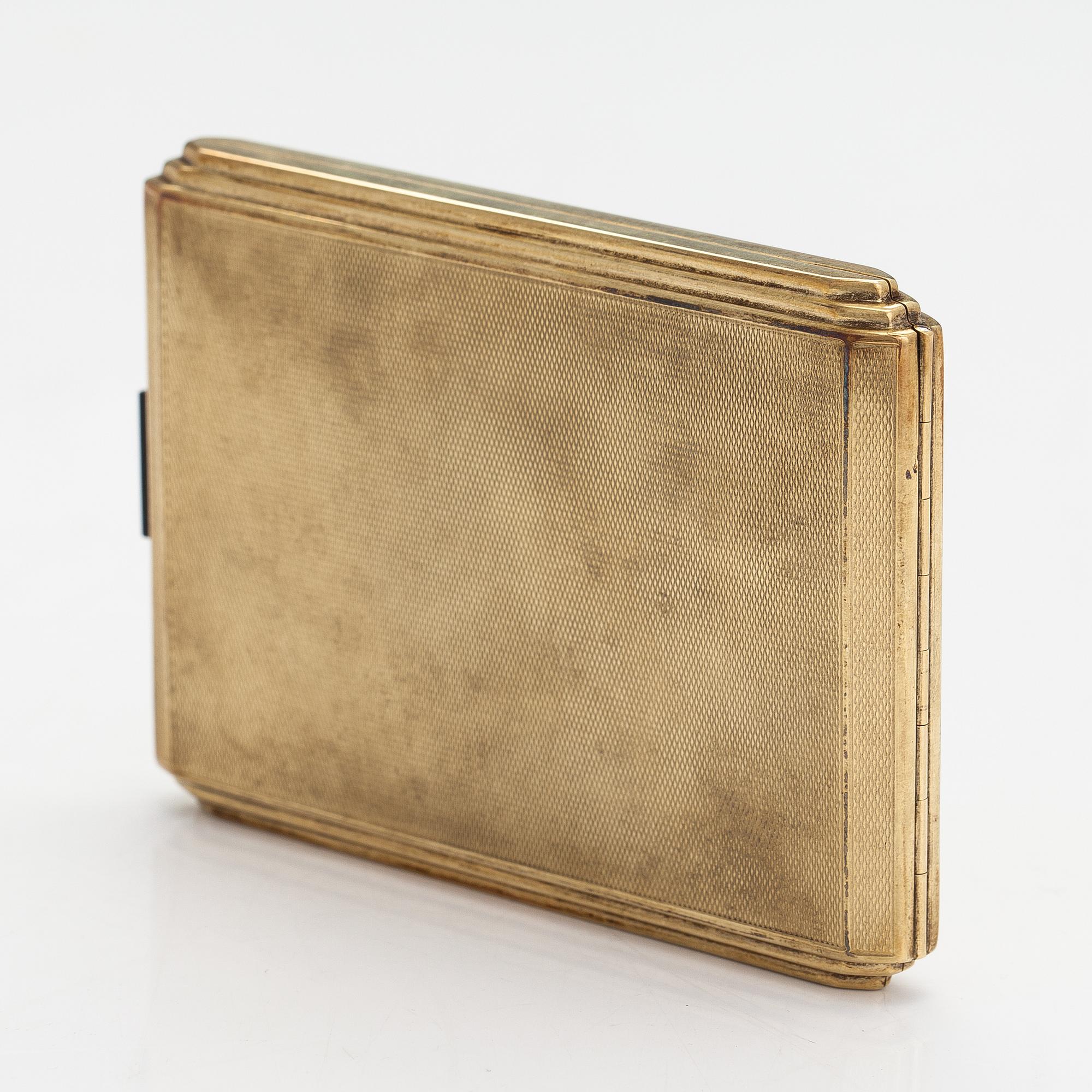 A art deco cogarette case made of 14K gold. Riemer, Czechoslovakia 1920s-30s.