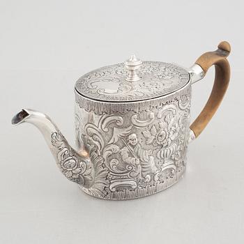 A silver teapot, mark of Charles Aldrige & Henry Green, London 1778.