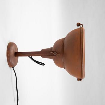 A industrial lamp, 20th century.