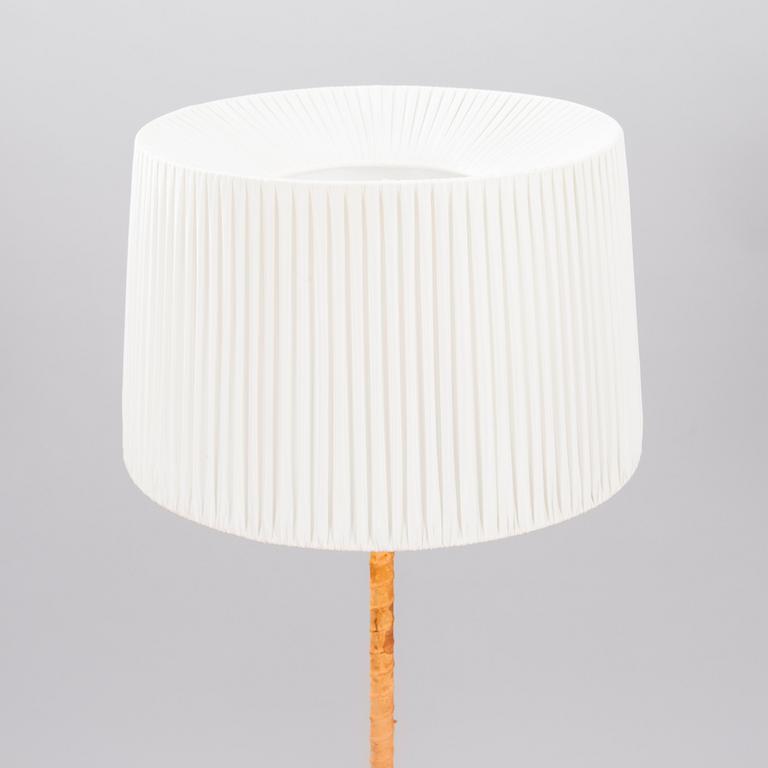 LISA JOHANSSON-PAPE, A mid-20th century floor lamp for Orno, Finland.