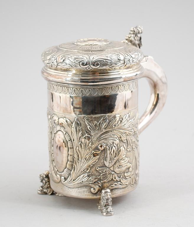 STOP, silver, importstämplar, 1900-tal. Vikt 761 g.