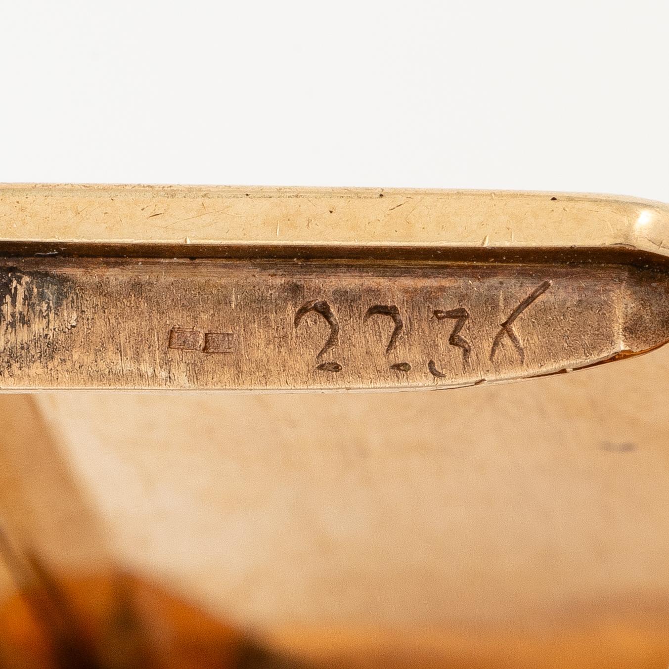 Box, 14K gold, possibly France.
