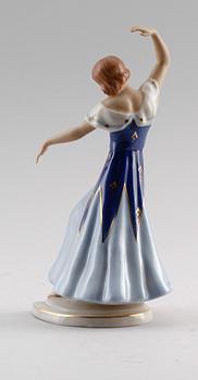 FIGUR, porslin, Royal Dux, 1900-talets mitt.