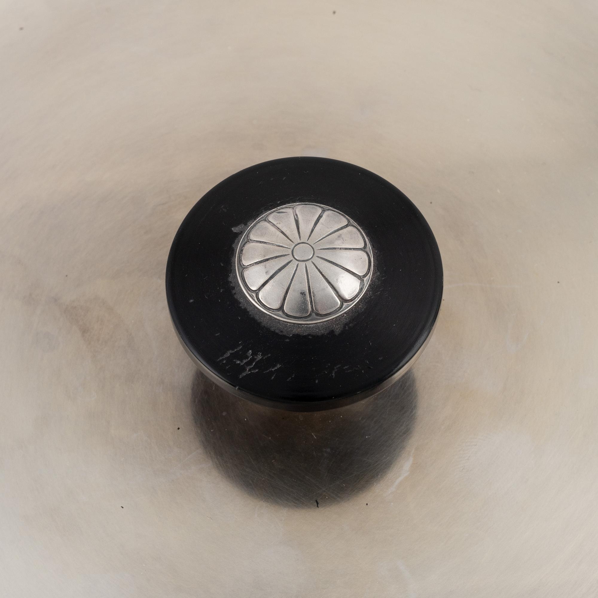 Erik Fleming, a 3-piece silver plated coffee service and a lidded dish, GAB, 1930's/40's.