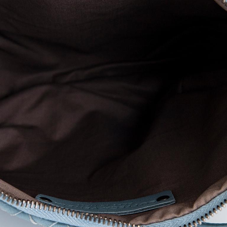 Bottega Veneta, Intrecciato leather shoulder bag.