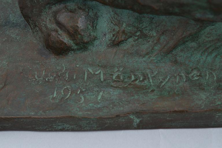 JUSSI MÄNTYNEN, brons, signerad och daterad 1951.