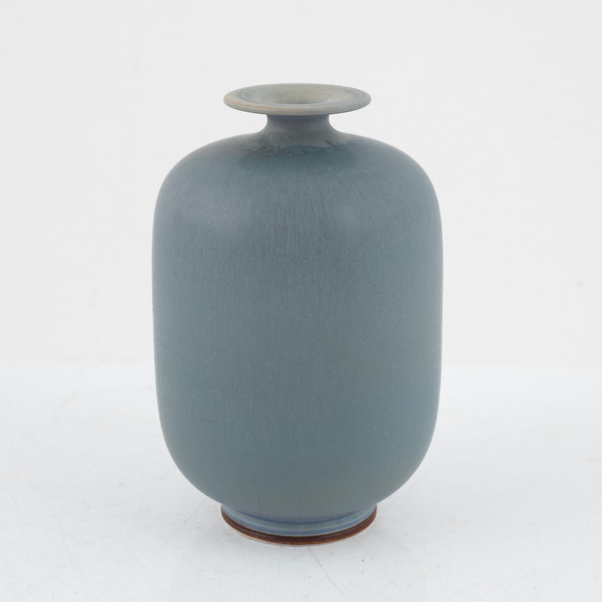 Berndt Friberg, a vase, Gustavsbergs studio, 1966.