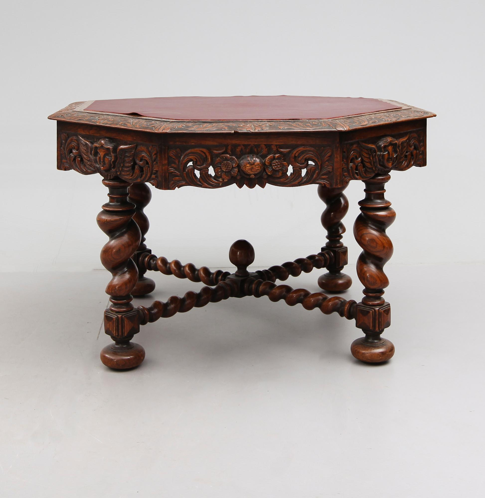 BORD, barockstil, 1900-talets första hälft.