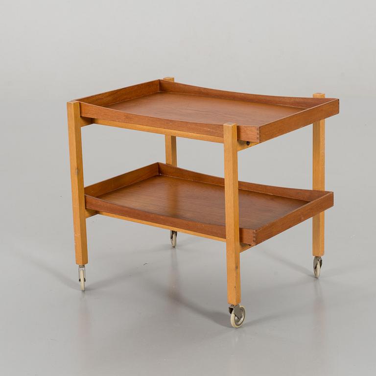 A SERVING TROLLEY FROM IKEA FORM THE SECOND HALF OF 20TH CENTURY.