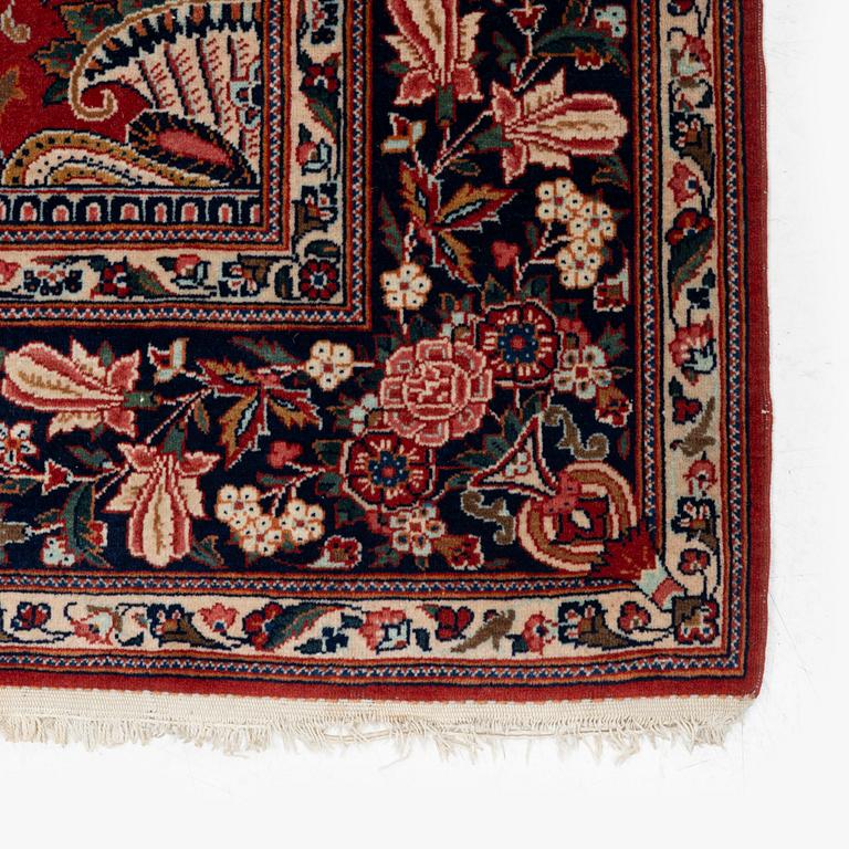A rug, Quum, c. 200 x 132 cm.