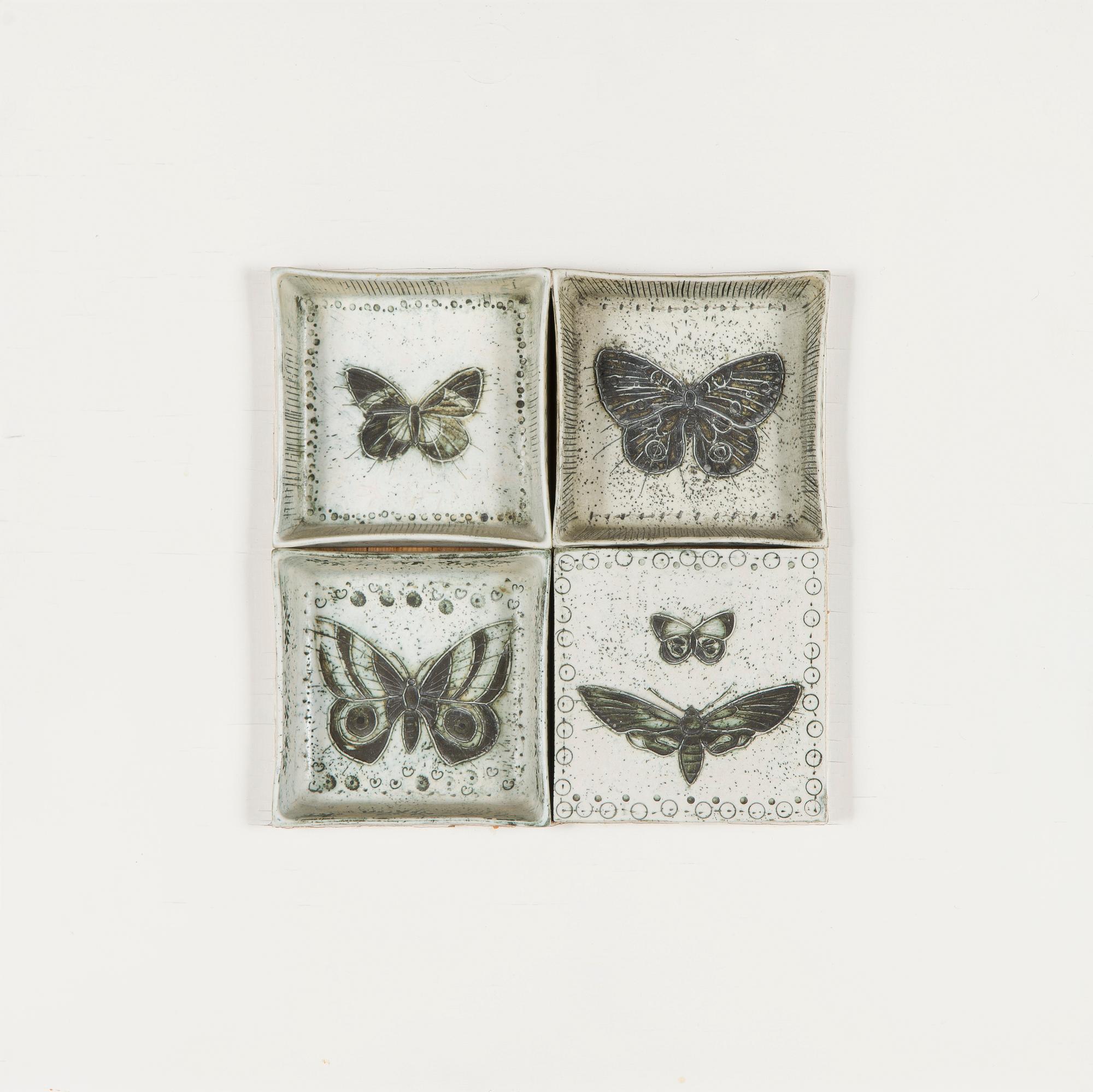 Rut Bryk, seinäreliefi, kivitavaraa, ei signeerattu.