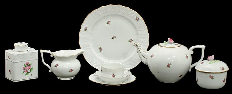 SERVISDELAR, 42 st, porslin, Herend, Ungern, 1900-tal.