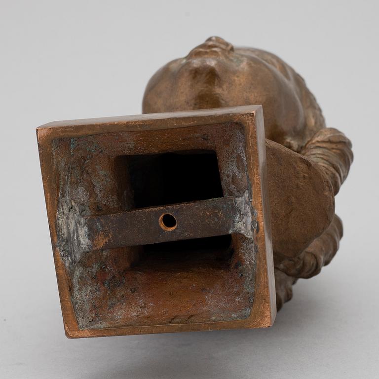 Nils Möllerberg, skulptur. Brons. Signerad. Numrerad nr 4. Gjutarstämpel. Höjd 19 cm.