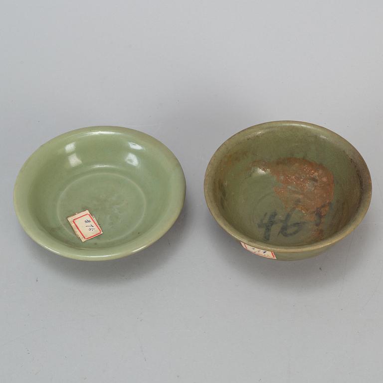 Five ceramic bowls, Yuan/Ming dynasty.