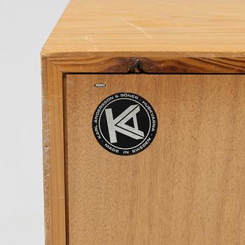 Børge Mogensen, vitrinskåp, Karl Andersson & Söner, 1900-talets andra hälft.