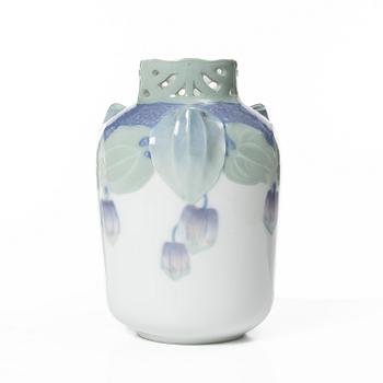 Nils Emil Lundström, vas, jugend, Rörstrand, tidigt 1900-tal.