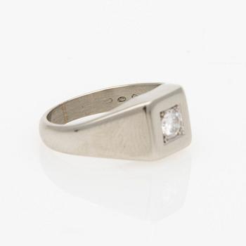 RING, briljantslipad diamant, 18K vitguld. A. Tillander  1975.