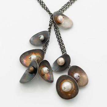 Ingrid Bärndal, collier, silver och odlade pärlor.