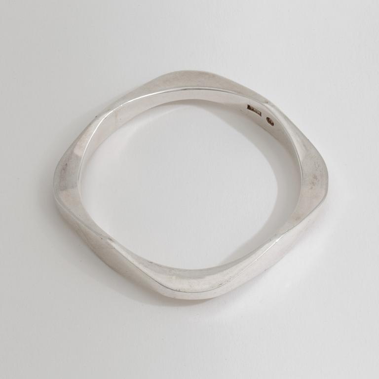 A bracelet by Sven Erik Högberg, Göteborg, 1991.