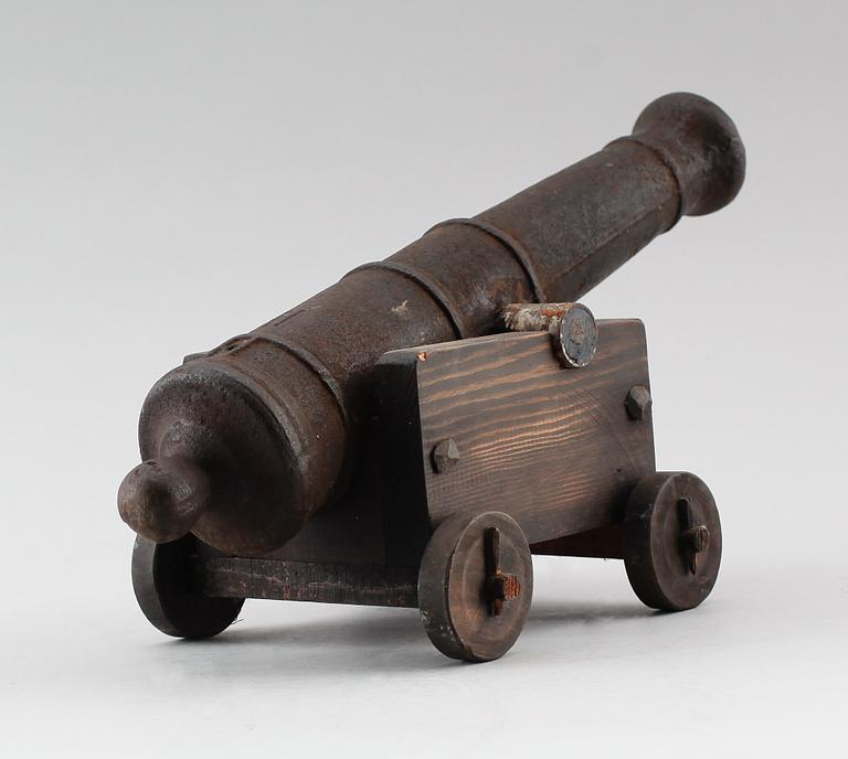 BORDSKANON, 1700-tal eller äldre.