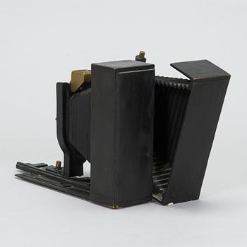 Arman (Armand Pierre Fernandez), Hommage à Nadar.