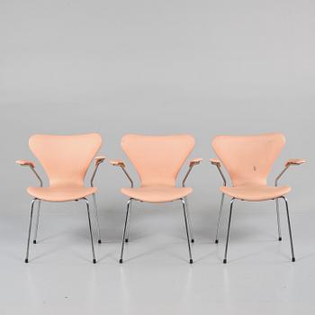 KARMSTOLAR, 3 st, "Sjuan", Arne Jacobsen, Fritz Hansen, 1967, 1969 respektive 1971.